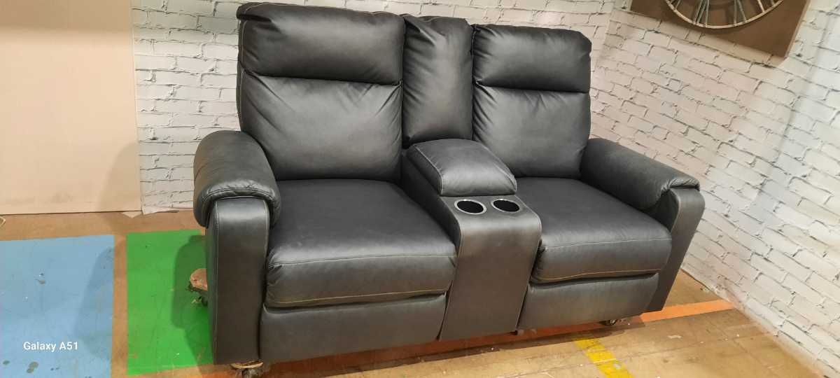 Axtellton Reclining Power Loveseat with Console - Gallery Image 10
